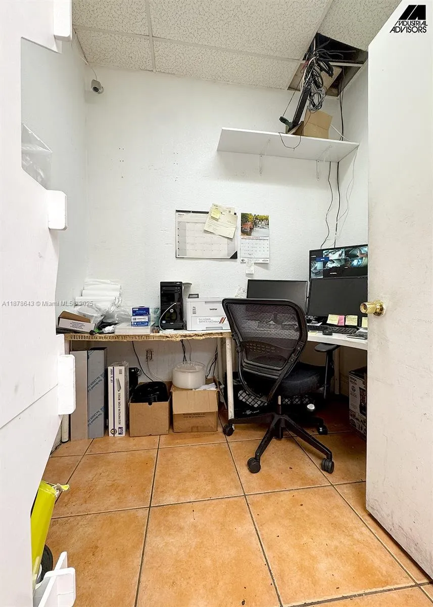 4960 Nw 165th St B7, Miami Gardens, Florida 33014, Miami Gardens, Florida 33014, ,Commercial Sale,For Sale,4960 Nw 165th St B7, Miami Gardens, Florida 33014,A11878643