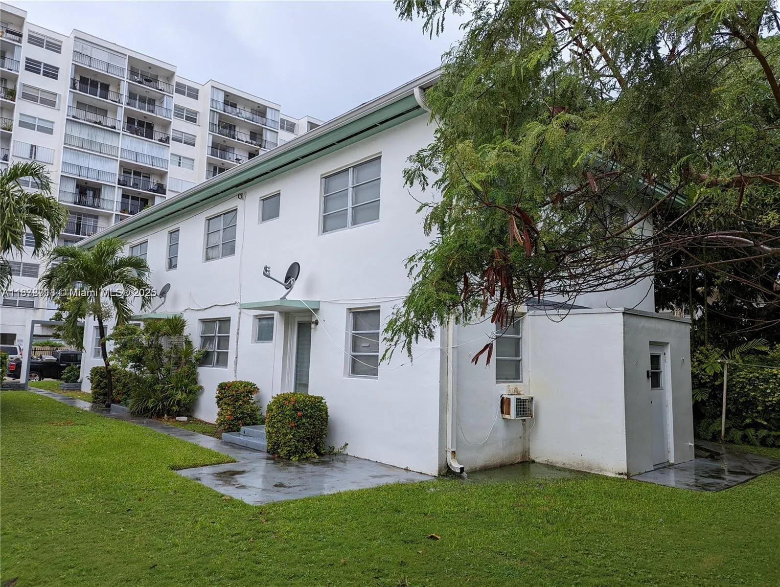 7821 Byron Ave, Miami Beach, Florida 33141, Miami Beach, Florida 33141, ,Commercial Sale,For Sale,7821 Byron Ave, Miami Beach, Florida 33141,A11878718