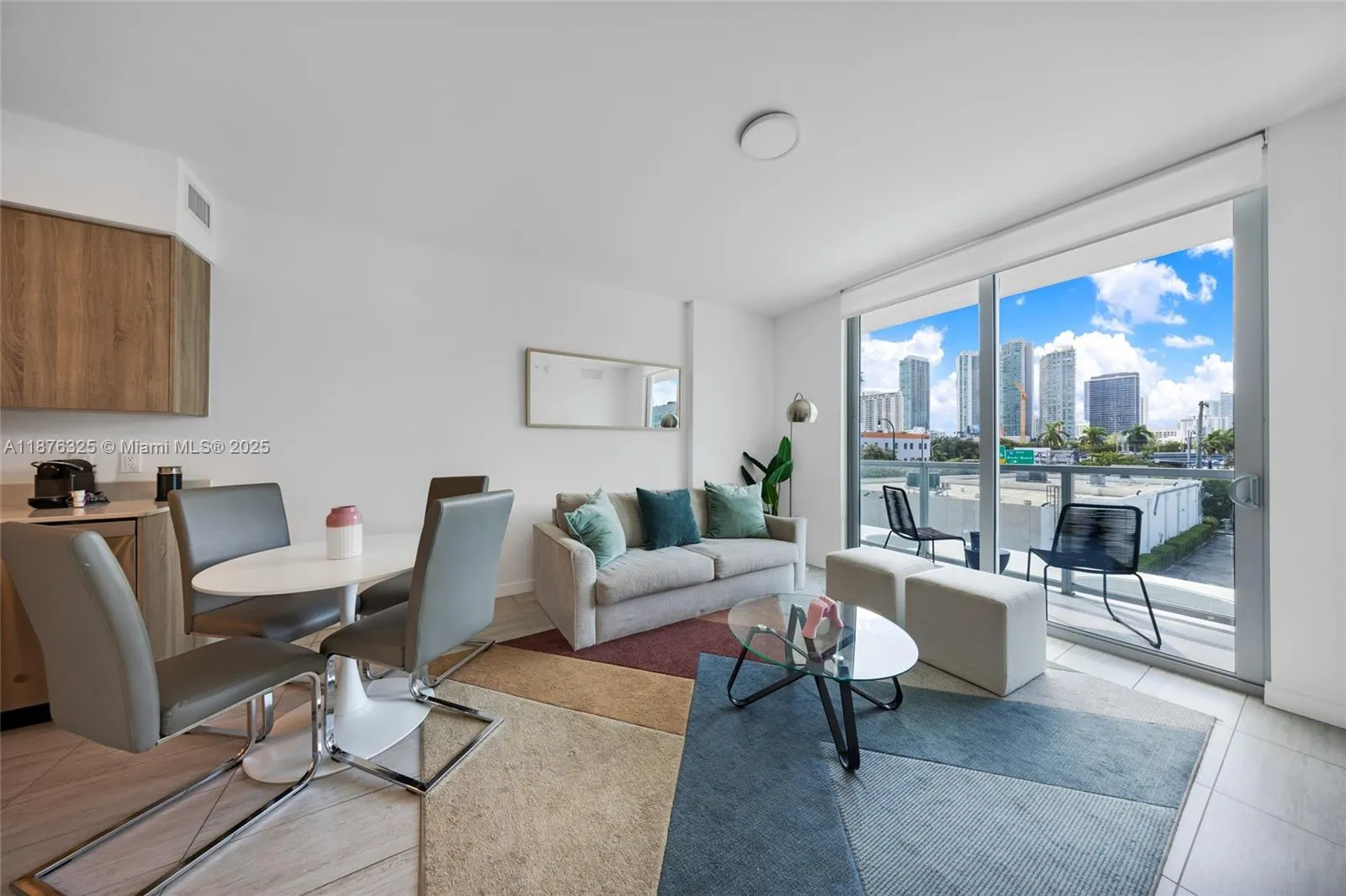 Miami, Florida 33137, 1 Bedroom Bedrooms, ,1 BathroomBathrooms,Residential,For Sale,A11876325