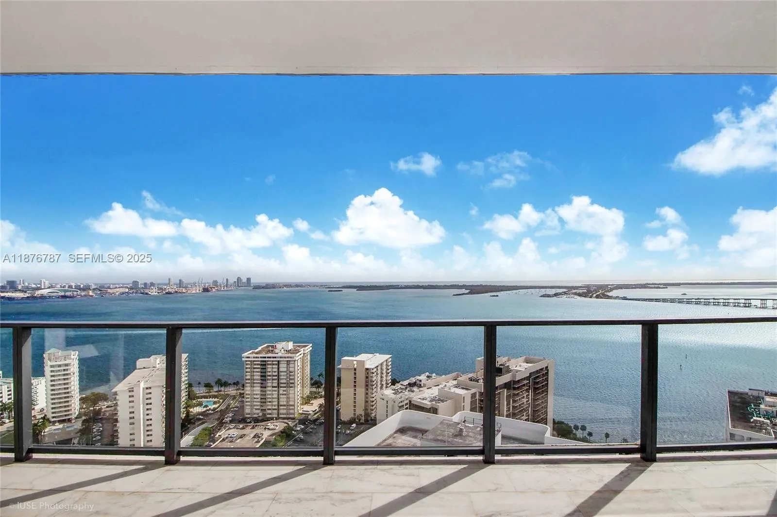 1451 Brickell Ave 3102, Miami, Florida 33131, Miami, Florida 33131, 2 Bedrooms Bedrooms, ,3 BathroomsBathrooms,Residential,For Sale,1451 Brickell Ave 3102, Miami, Florida 33131,A11876787