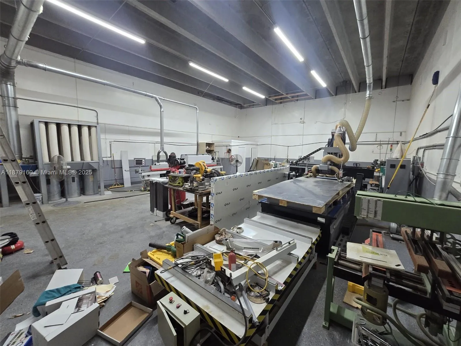 2460 Nw 17th Ln 6, Pompano Beach, Florida 33064, Pompano Beach, Florida 33064, ,Commercial Lease,For Rent,2460 Nw 17th Ln 6, Pompano Beach, Florida 33064,A11879160