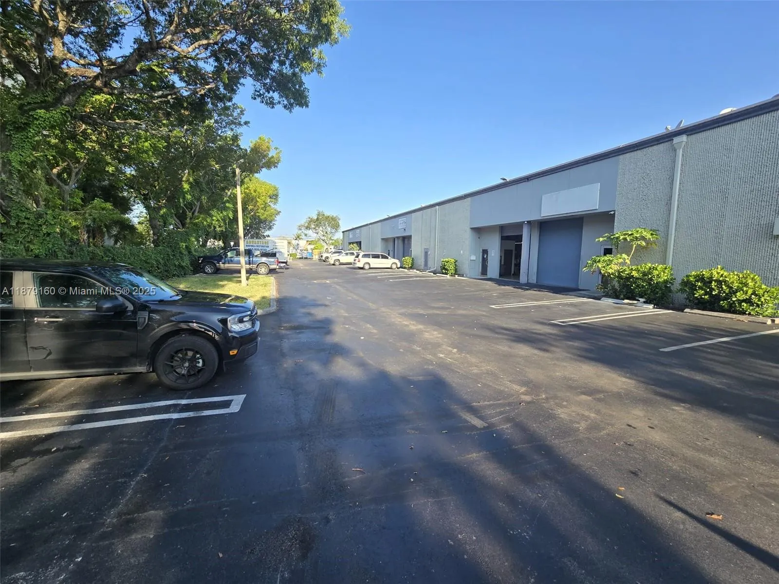 2460 Nw 17th Ln 6, Pompano Beach, Florida 33064, Pompano Beach, Florida 33064, ,Commercial Lease,For Rent,2460 Nw 17th Ln 6, Pompano Beach, Florida 33064,A11879160
