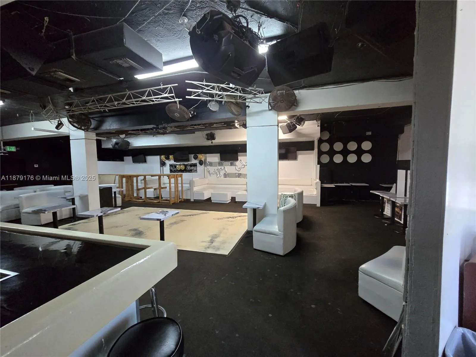 6051 Sw 8th St, Miami, Florida 33144, Miami, Florida 33144, ,Commercial Lease,For Rent,6051 Sw 8th St, Miami, Florida 33144,A11879176