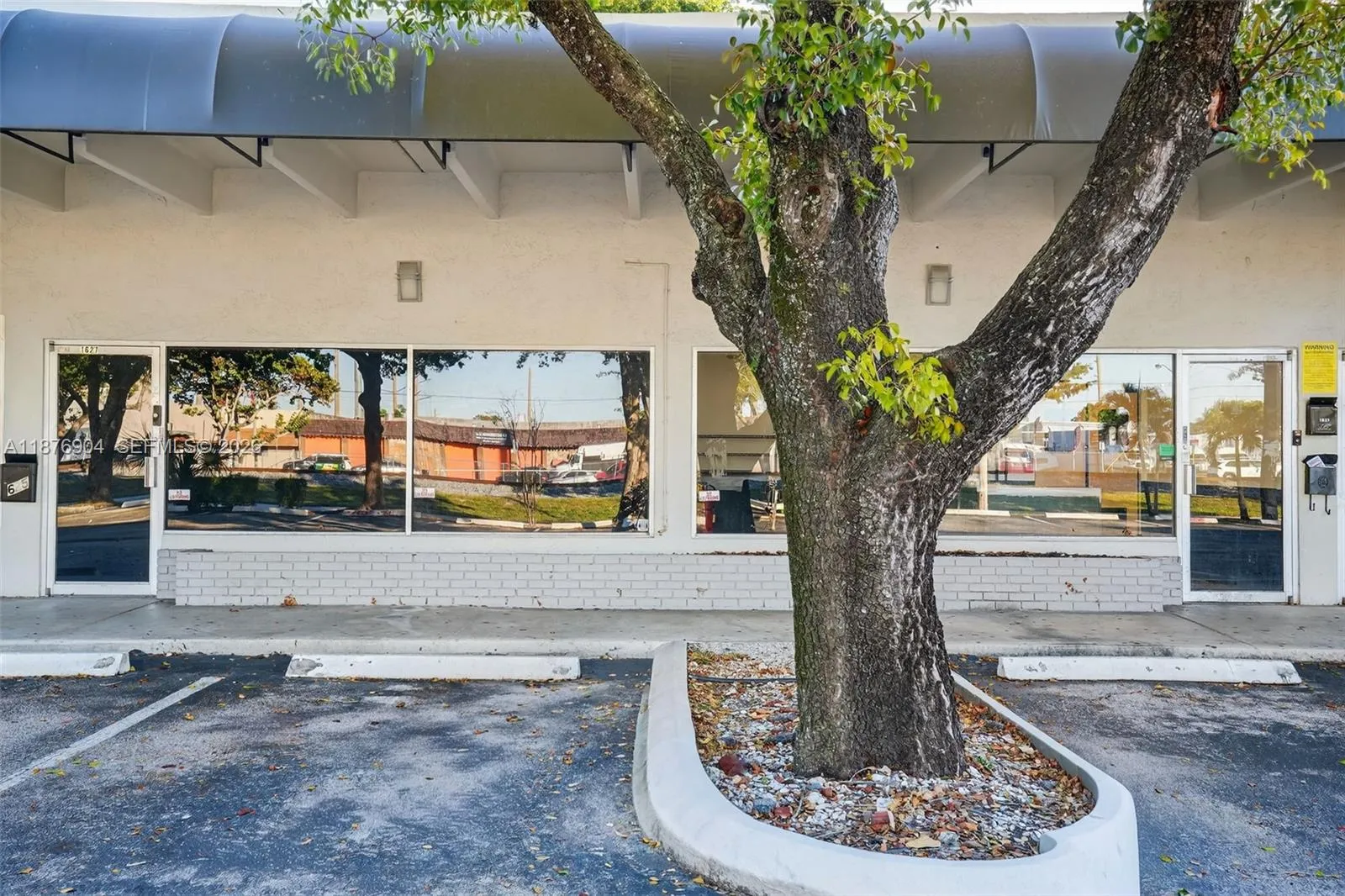 Hollywood, Florida 33020, ,Business Opportunity,For Sale,A11876904