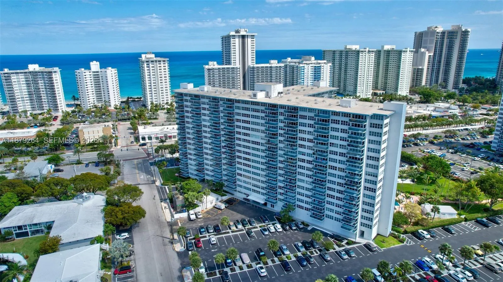 3300 Ne 36th St 1712, Fort Lauderdale, Florida 333, Fort Lauderdale, Florida 33308, 2 Bedrooms Bedrooms, ,2 BathroomsBathrooms,Residential,For Sale,3300 Ne 36th St 1712, Fort Lauderdale, Florida 333,A11879264