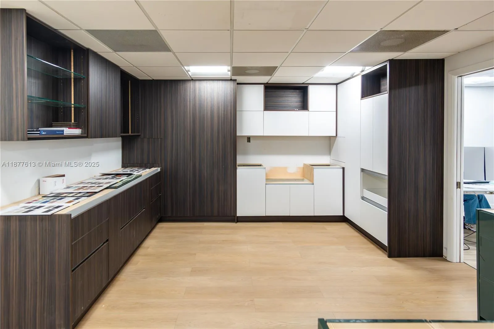 Miami, Florida 33186, ,Business Opportunity,For Sale,A11877613