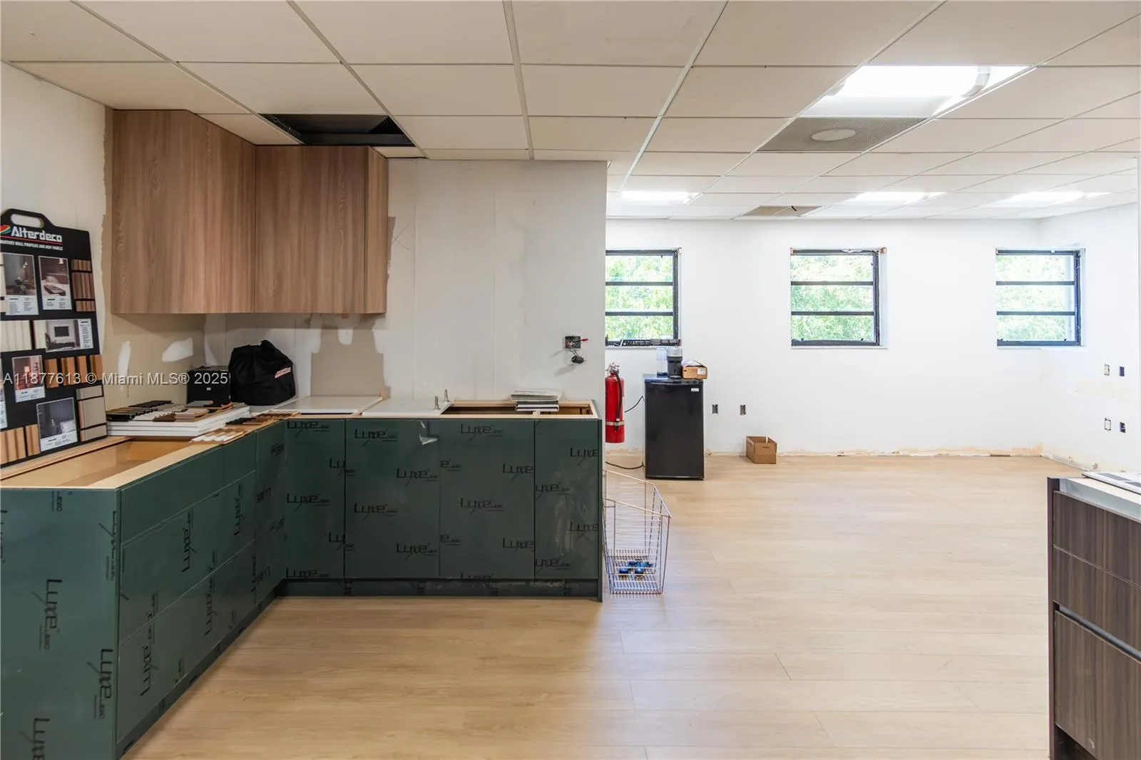 Miami, Florida 33186, ,Business Opportunity,For Sale,A11877613