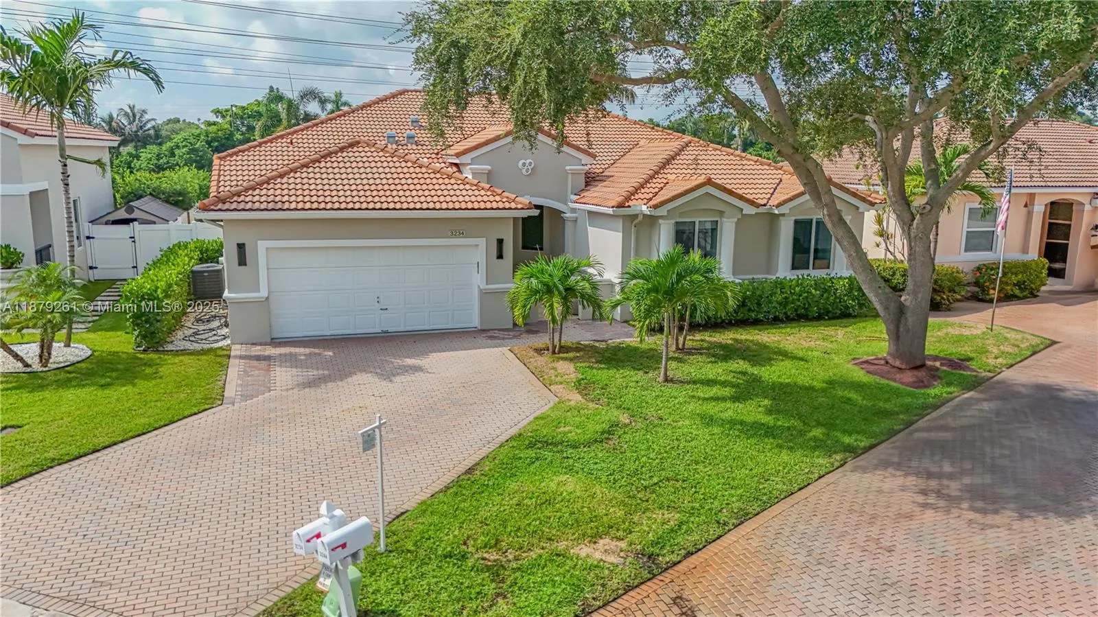 3234 Sw 53rd Ct, Hollywood, Florida 33312, Hollywood, Florida 33312, 5 Bedrooms Bedrooms, ,3 BathroomsBathrooms,Residential,For Sale,3234 Sw 53rd Ct, Hollywood, Florida 33312,A11879261