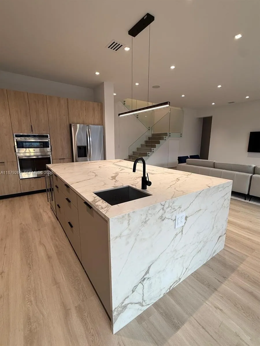 5371 Sw 32nd Ter 0, Hollywood, Florida 33023, Hollywood, Florida 33023, 5 Bedrooms Bedrooms, ,4 BathroomsBathrooms,Residential Lease,For Rent,5371 Sw 32nd Ter 0, Hollywood, Florida 33023,A11879260