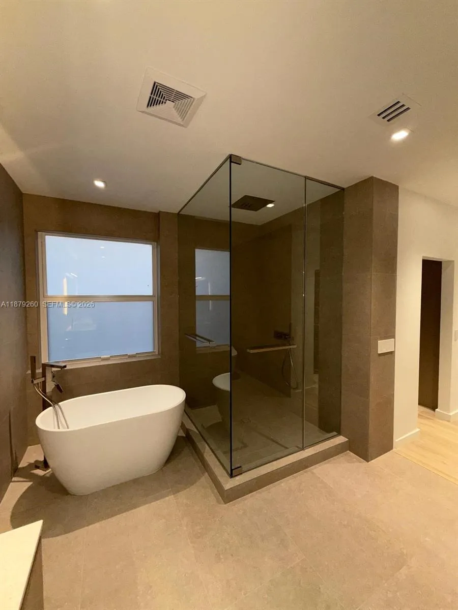 5371 Sw 32nd Ter 0, Hollywood, Florida 33023, Hollywood, Florida 33023, 5 Bedrooms Bedrooms, ,4 BathroomsBathrooms,Residential Lease,For Rent,5371 Sw 32nd Ter 0, Hollywood, Florida 33023,A11879260
