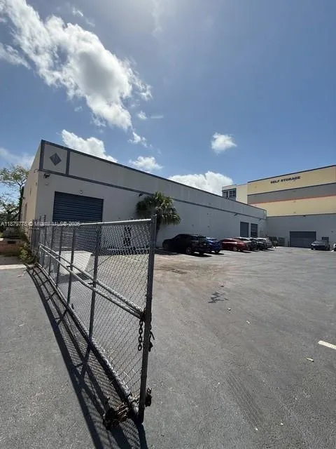 2601 Sw 31st Ave, Hallandale Beach, Florida 33009, Hallandale Beach, Florida 33009, ,Commercial Lease,For Rent,2601 Sw 31st Ave, Hallandale Beach, Florida 33009,A11879778