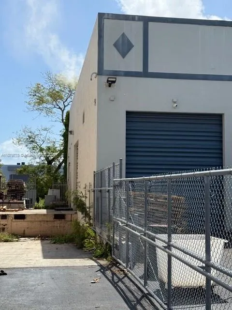 2601 Sw 31st Ave, Hallandale Beach, Florida 33009, Hallandale Beach, Florida 33009, ,Commercial Lease,For Rent,2601 Sw 31st Ave, Hallandale Beach, Florida 33009,A11879778