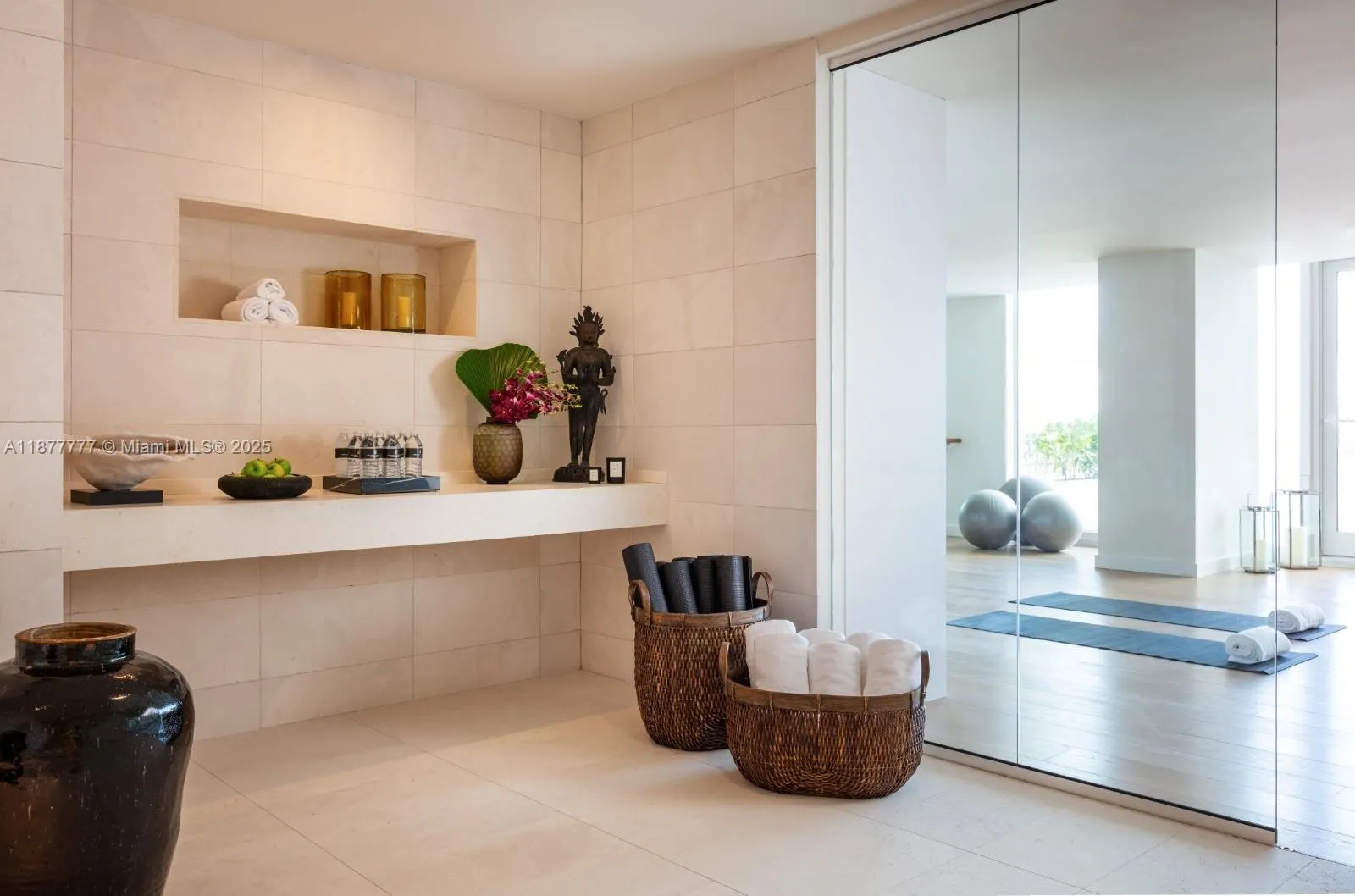 4701 N Meridian Ave 512, Miami Beach, Florida 3314, Miami Beach, Florida 33140, 4 Bedrooms Bedrooms, ,4 BathroomsBathrooms,Residential,For Sale,4701 N Meridian Ave 512, Miami Beach, Florida 3314,A11877777