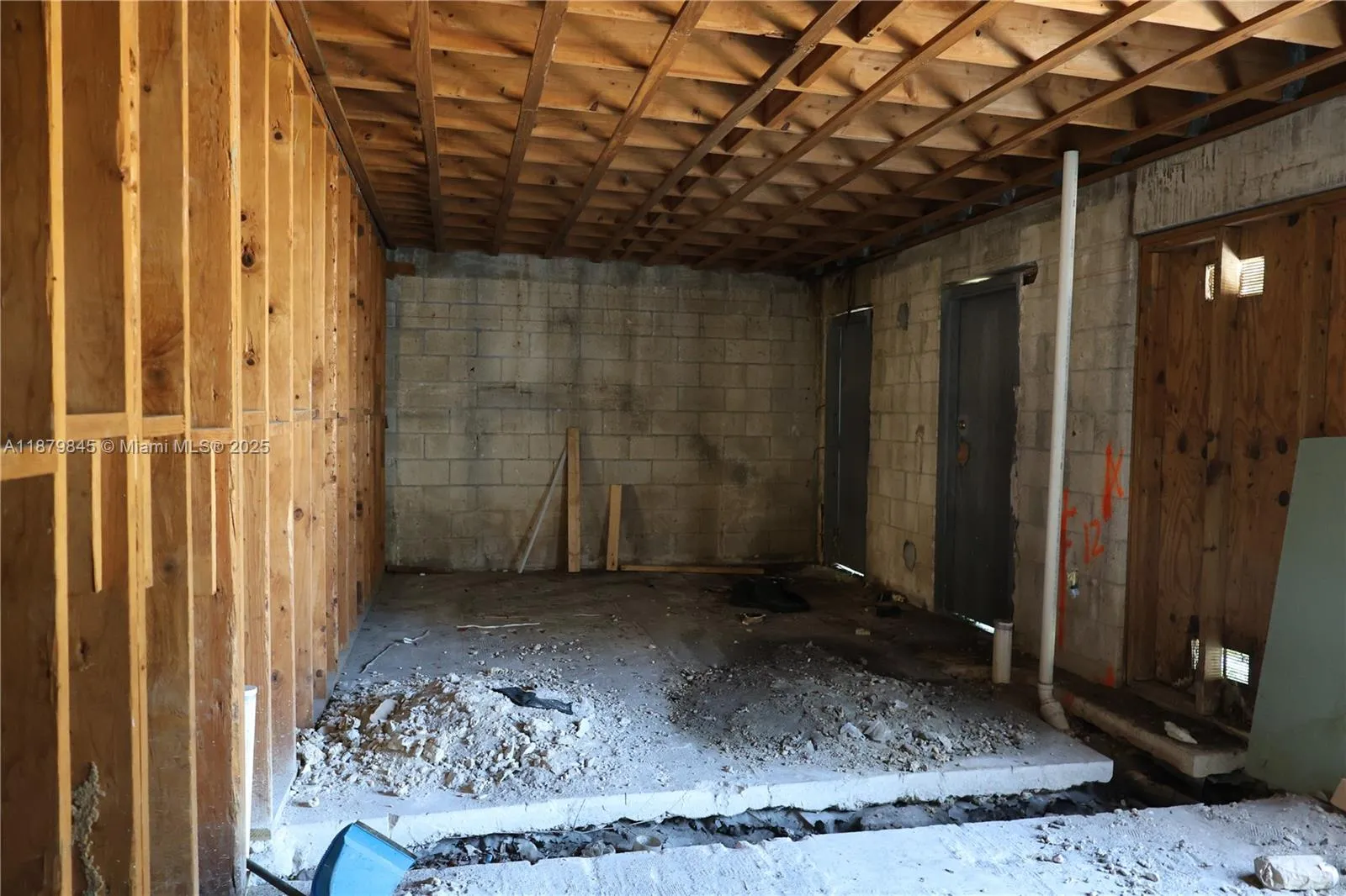 14100 W Dixie Hwy, North Miami, Florida 33161, North Miami, Florida 33161, ,Commercial Lease,For Rent,14100 W Dixie Hwy, North Miami, Florida 33161,A11879845