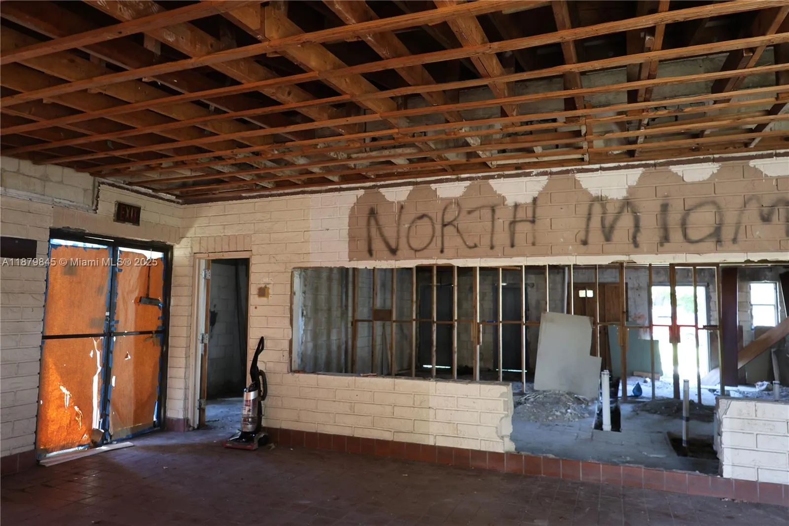 14100 W Dixie Hwy, North Miami, Florida 33161, North Miami, Florida 33161, ,Commercial Lease,For Rent,14100 W Dixie Hwy, North Miami, Florida 33161,A11879845