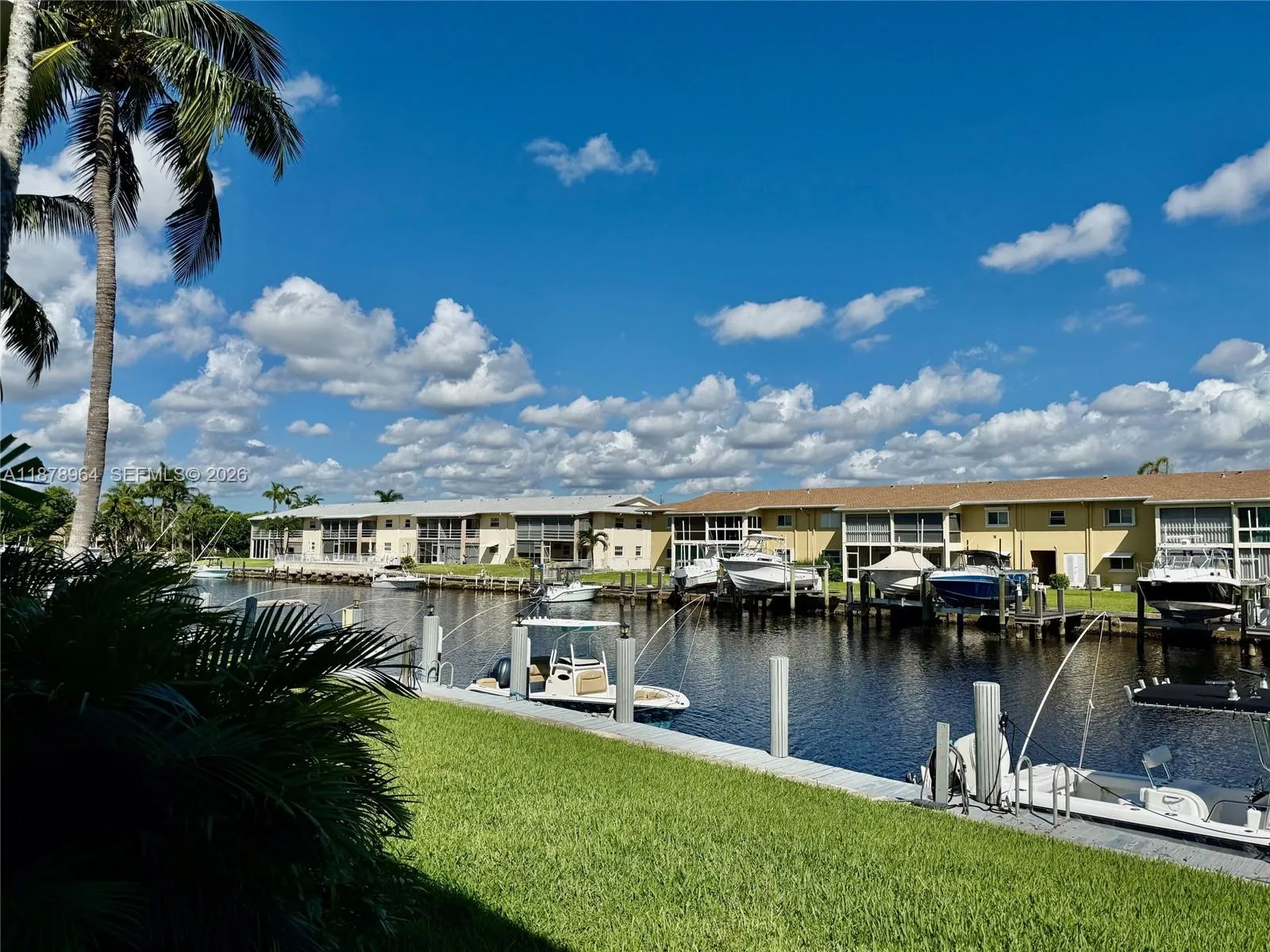 930 Se 9th Ave 8, Pompano Beach, Florida 33060, Pompano Beach, Florida 33060, 2 Bedrooms Bedrooms, ,2 BathroomsBathrooms,Residential,For Sale,930 Se 9th Ave 8, Pompano Beach, Florida 33060,A11878964