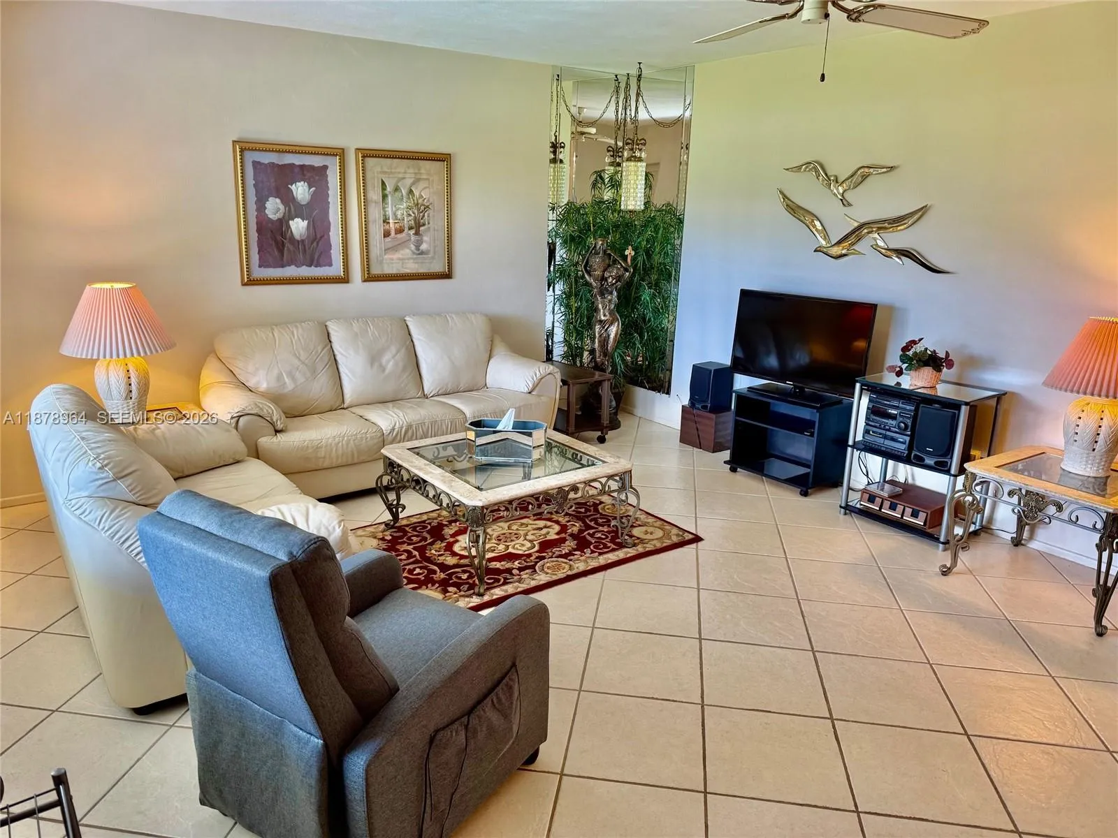 930 Se 9th Ave 8, Pompano Beach, Florida 33060, Pompano Beach, Florida 33060, 2 Bedrooms Bedrooms, ,2 BathroomsBathrooms,Residential,For Sale,930 Se 9th Ave 8, Pompano Beach, Florida 33060,A11878964
