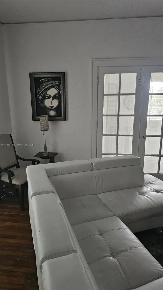 315 Navarre Ave, Coral Gables, Florida 33134, Coral Gables, Florida 33134, ,Commercial Sale,For Sale,315 Navarre Ave, Coral Gables, Florida 33134,A11879907