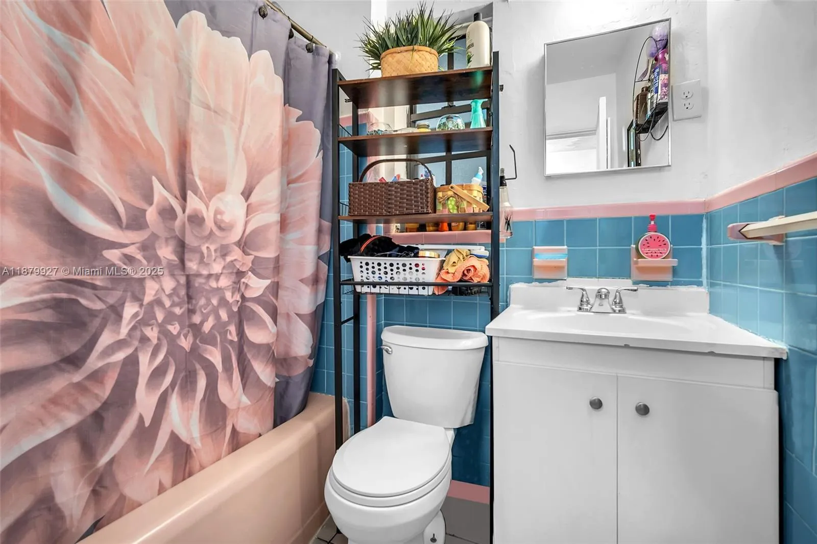 460 Ne 132nd St, North Miami, Florida 33161, North Miami, Florida 33161, ,Residential Income,For Sale,460 Ne 132nd St, North Miami, Florida 33161,A11879927