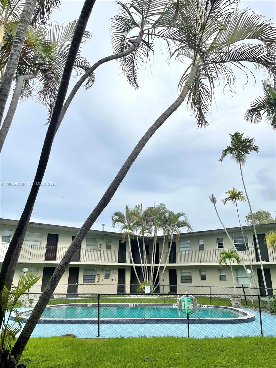 3901 Sw 112th Ave 46, Miami, Florida 33165, Miami, Florida 33165, 1 Bedroom Bedrooms, ,1 BathroomBathrooms,Residential,For Sale,3901 Sw 112th Ave 46, Miami, Florida 33165,A11868902