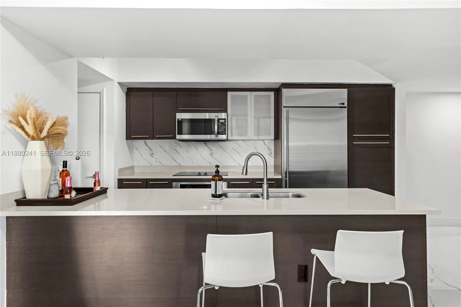 55 Se 6th St 1203, Miami, Florida 33131, Miami, Florida 33131, 2 Bedrooms Bedrooms, ,2 BathroomsBathrooms,Residential,For Sale,55 Se 6th St 1203, Miami, Florida 33131,A11880241