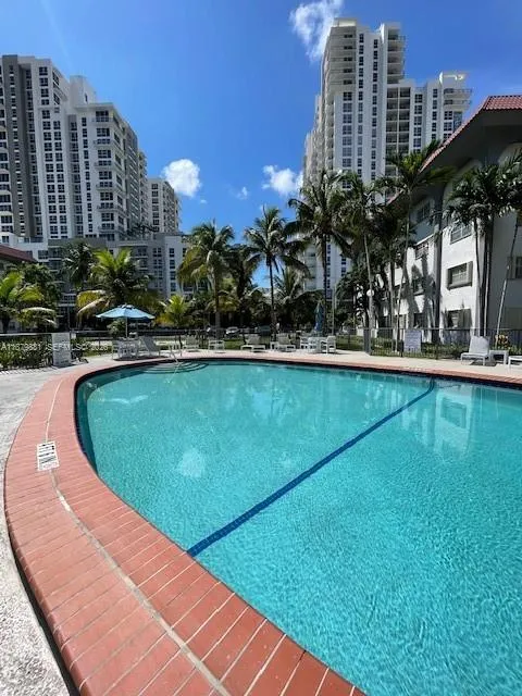 8107 Sw 72nd Ave 423e, Miami, Florida 33143, Miami, Florida 33143, 2 Bedrooms Bedrooms, ,2 BathroomsBathrooms,Residential,For Sale,8107 Sw 72nd Ave 423e, Miami, Florida 33143,A11879881