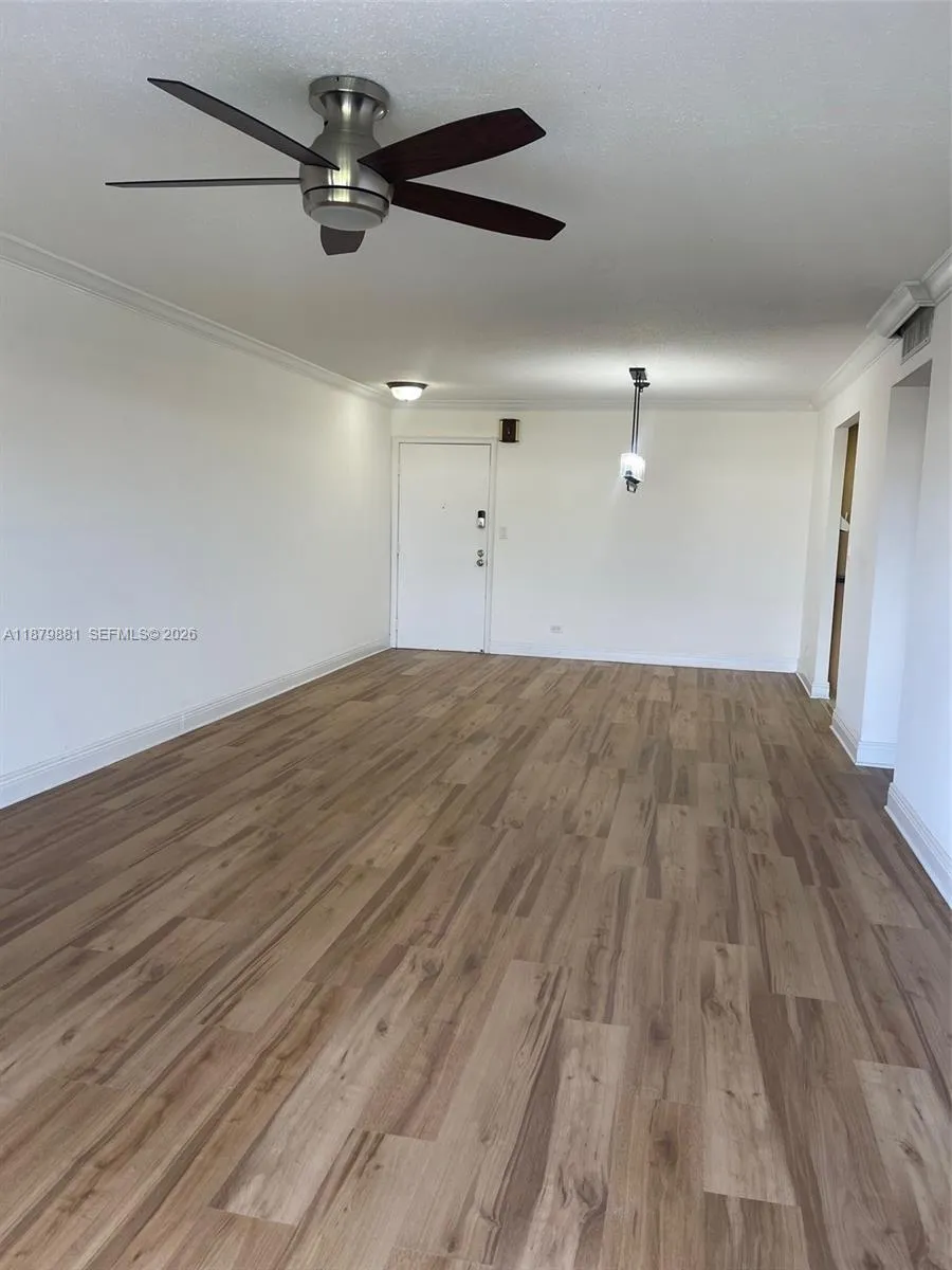 8107 Sw 72nd Ave 423e, Miami, Florida 33143, Miami, Florida 33143, 2 Bedrooms Bedrooms, ,2 BathroomsBathrooms,Residential,For Sale,8107 Sw 72nd Ave 423e, Miami, Florida 33143,A11879881