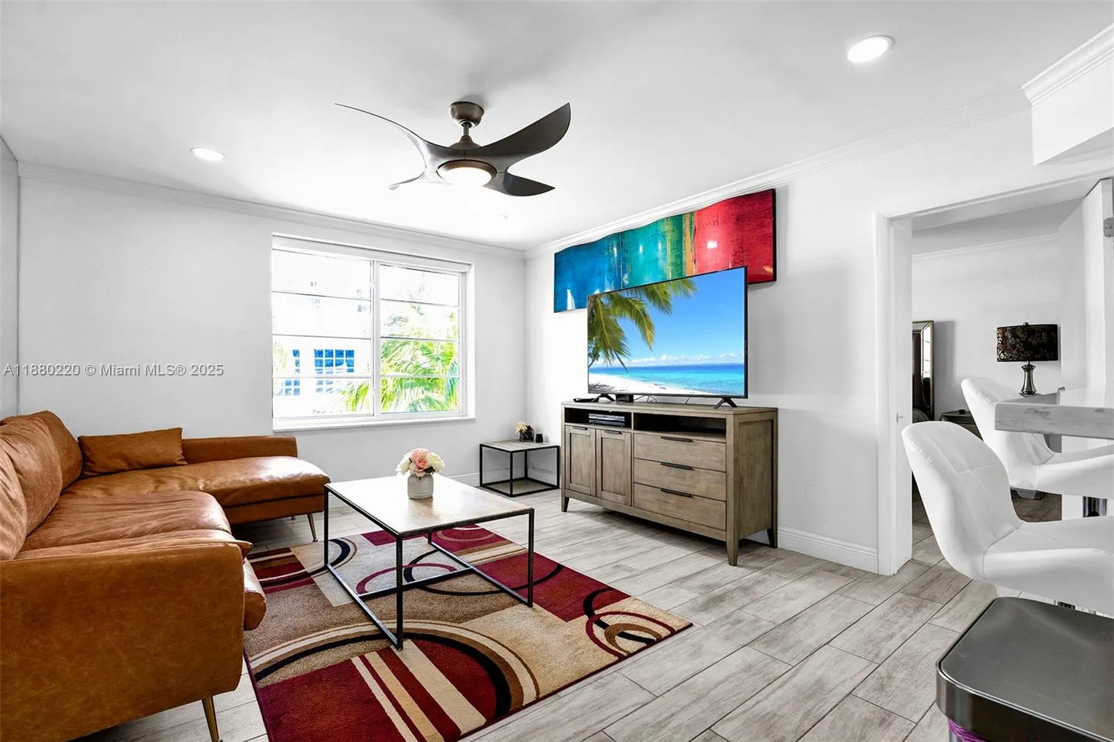1460 Ocean Dr 305, Miami Beach, Florida 33139, Miami Beach, Florida 33139, 2 Bedrooms Bedrooms, ,2 BathroomsBathrooms,Residential,For Sale,1460 Ocean Dr 305, Miami Beach, Florida 33139,A11880220