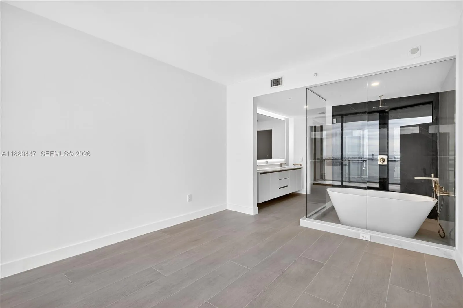 700 Ne 24th 3801, Miami, Florida 33137, Miami, Florida 33137, 4 Bedrooms Bedrooms, ,5 BathroomsBathrooms,Residential,For Sale,700 Ne 24th 3801, Miami, Florida 33137,A11880447