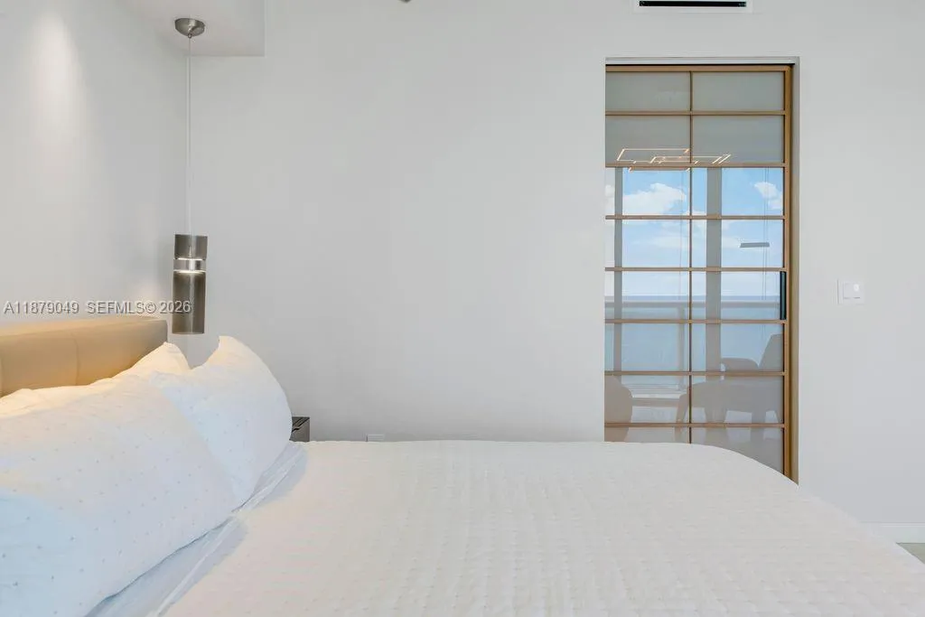 465 Brickell Ave 4801, Miami, Florida 33131, Miami, Florida 33131, 3 Bedrooms Bedrooms, ,2 BathroomsBathrooms,Residential,For Sale,465 Brickell Ave 4801, Miami, Florida 33131,A11879049