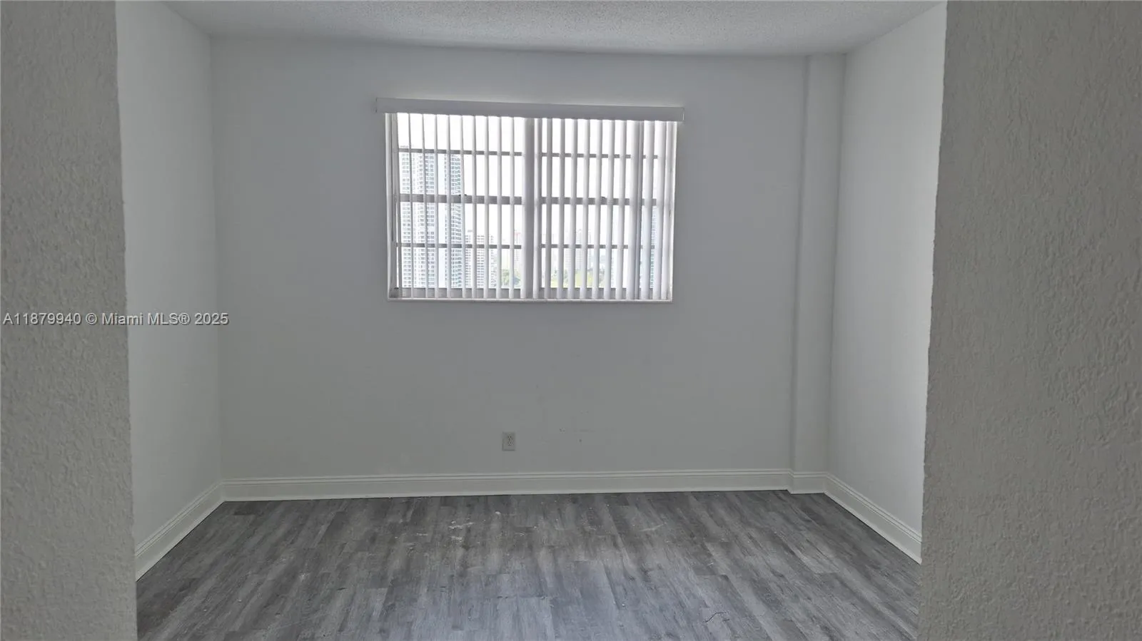 19390 Collins Ave Ph-5, Sunny Isles Beach, Florida, Sunny Isles Beach, Florida 33160, 1 Bedroom Bedrooms, ,1 BathroomBathrooms,Residential Lease,For Rent,19390 Collins Ave Ph-5, Sunny Isles Beach, Florida,A11879940