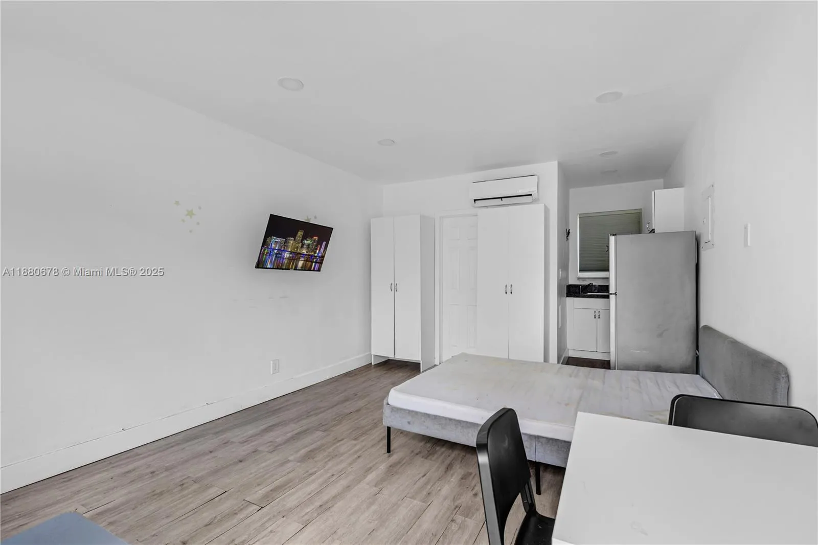 110 Nw 9th Ave 3, Miami, Florida 33128, Miami, Florida 33128, ,1 BathroomBathrooms,Residential Lease,For Rent,110 Nw 9th Ave 3, Miami, Florida 33128,A11880678 110 Nw 9th Ave 3, Miami, Florida 33128, Miami, Florida 33128, ,1 BathroomBathrooms,Residential Lease,For Rent,110 Nw 9th Ave 3, Miami, Florida 33128,A11880678