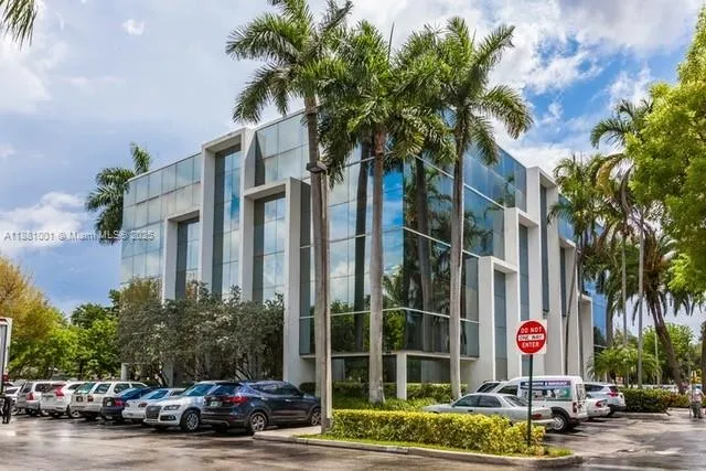 16855 Ne 2 Ave N104, North Miami Beach, Florida 33, North Miami Beach, Florida 33162, ,Commercial Lease,For Rent,16855 Ne 2 Ave N104, North Miami Beach, Florida 33,A11881001
