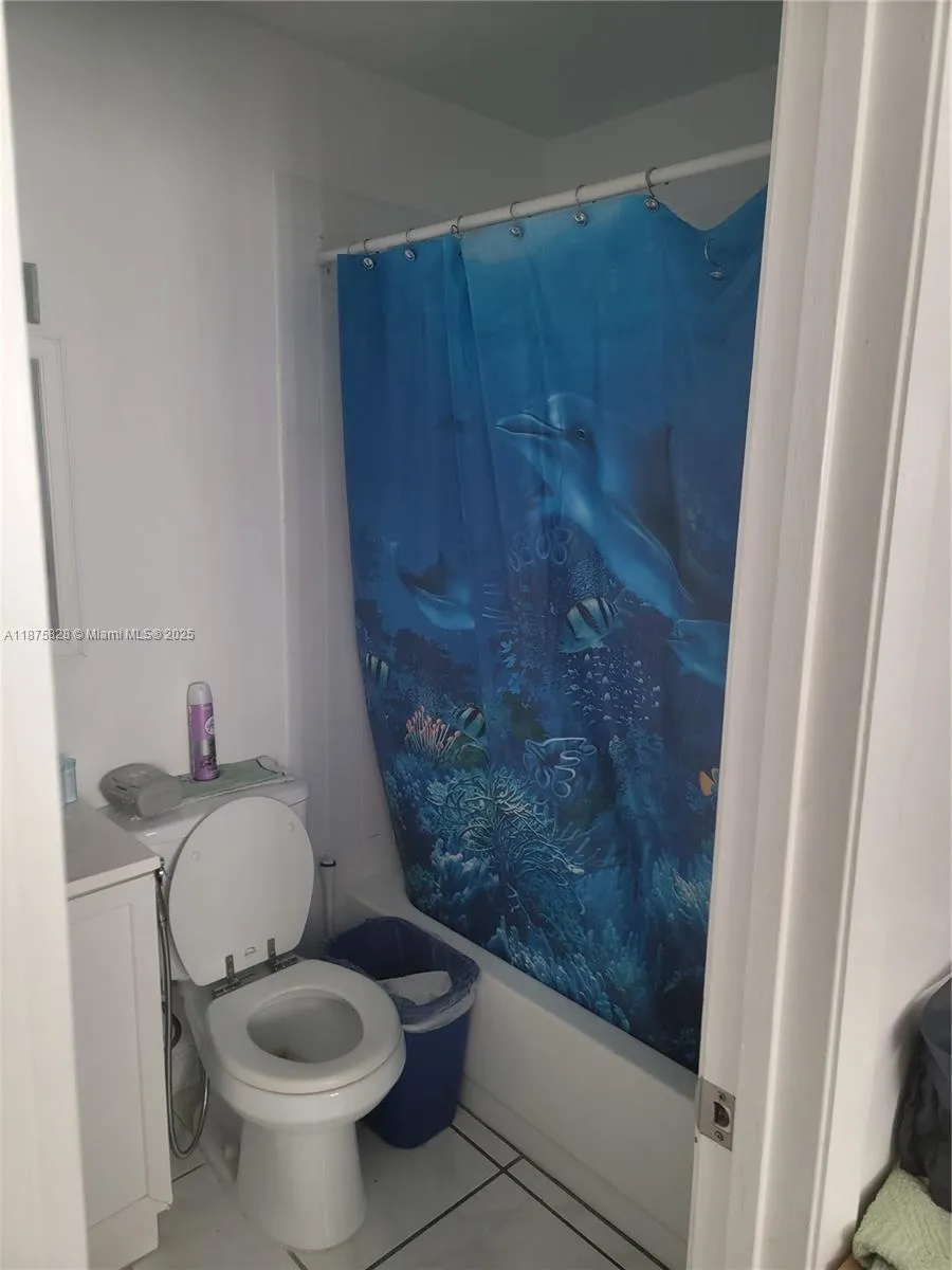 1670 Harding St, Hollywood, Florida 33020, Hollywood, Florida 33020, ,Residential Income,For Sale,1670 Harding St, Hollywood, Florida 33020,A11875828