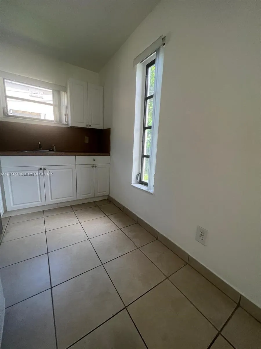 1670 Harding St, Hollywood, Florida 33020, Hollywood, Florida 33020, ,Residential Income,For Sale,1670 Harding St, Hollywood, Florida 33020,A11875828