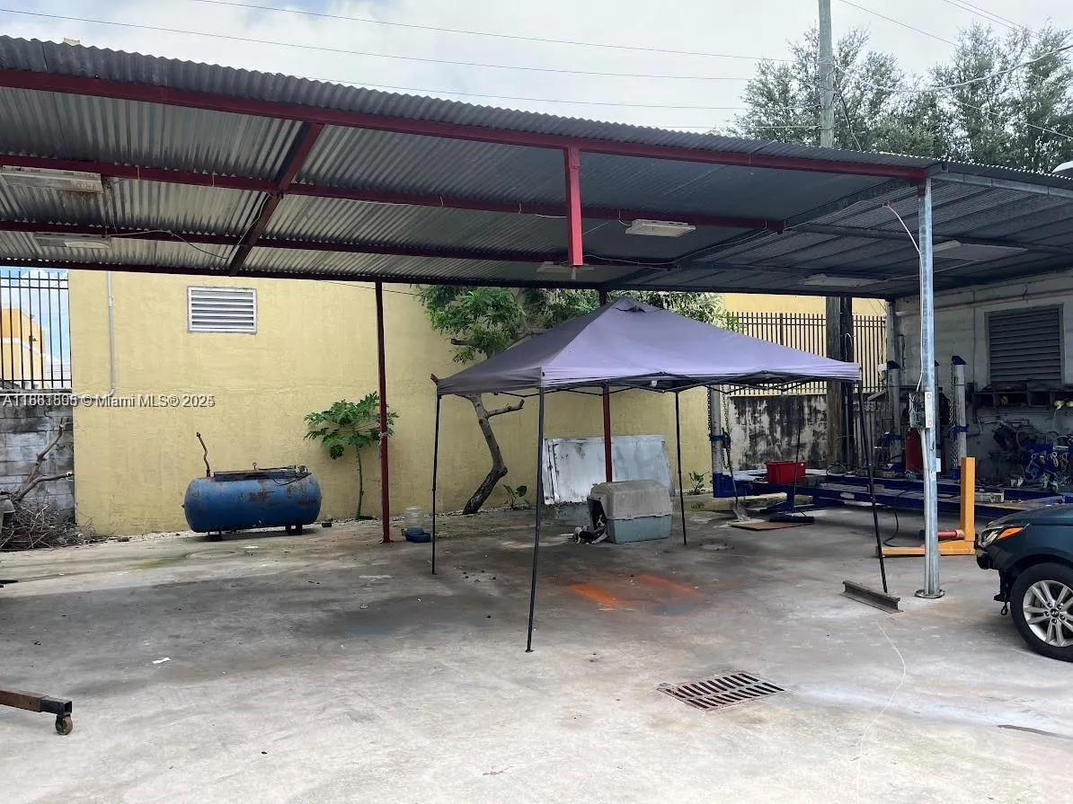 Miami, Florida 33142, ,Land,For Sale,A11881565