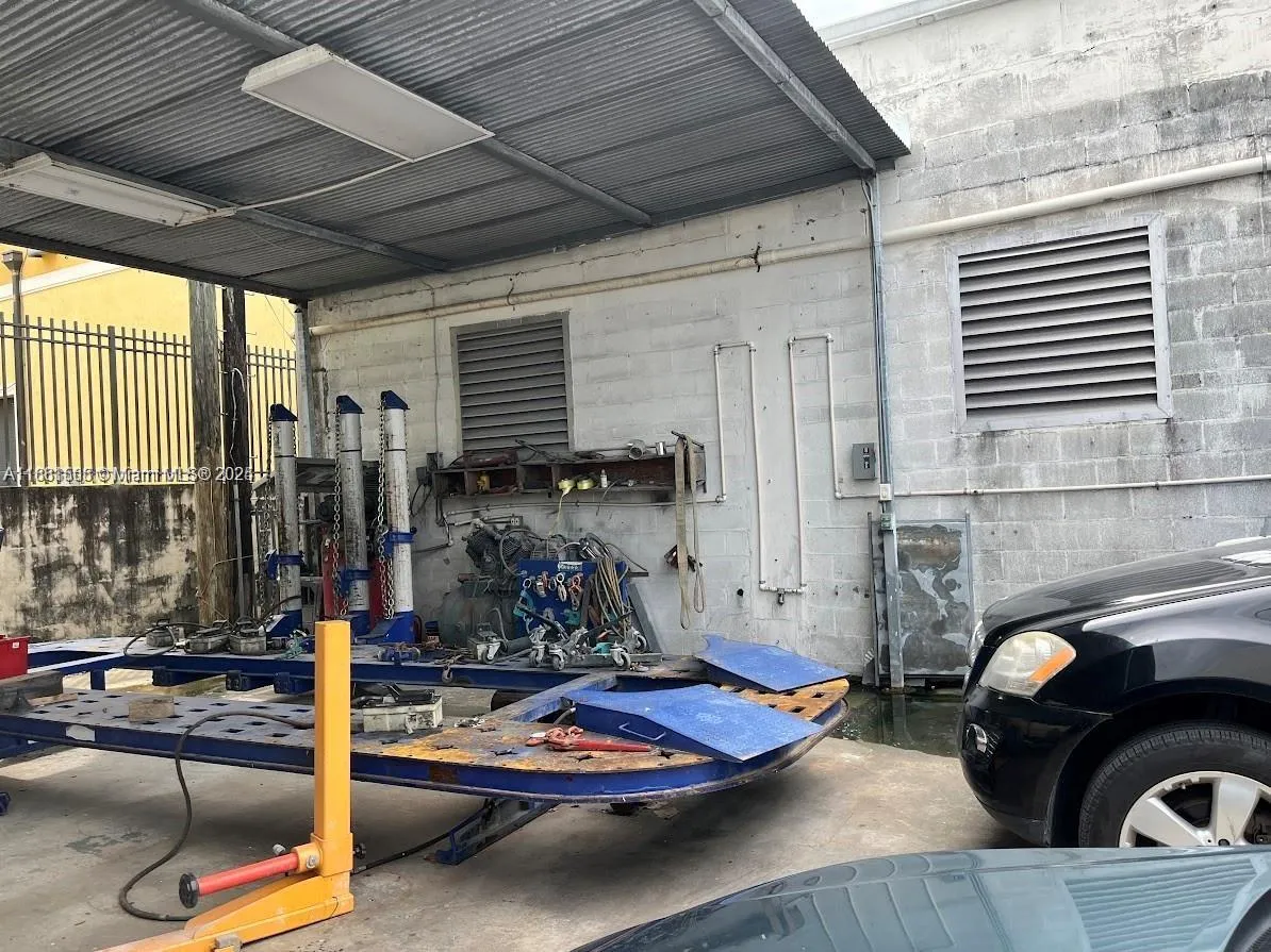 Miami, Florida 33142, ,Land,For Sale,A11881565