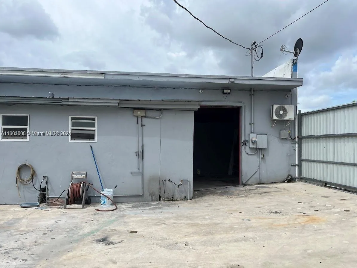 Miami, Florida 33142, ,Land,For Sale,A11881565