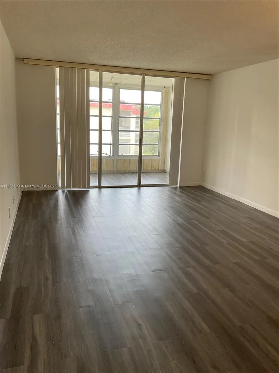 3001 Nw 48th Ave 440, Lauderdale Lakes, Florida 33, Lauderdale Lakes, Florida 33313, 1 Bedroom Bedrooms, ,1 BathroomBathrooms,Residential Lease,For Rent,3001 Nw 48th Ave 440, Lauderdale Lakes, Florida 33,A11881571