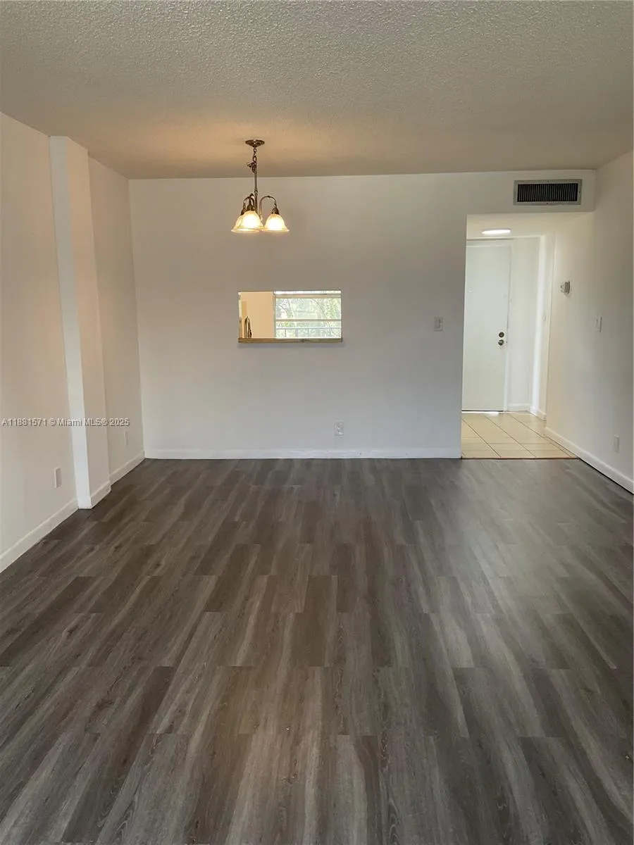 3001 Nw 48th Ave 440, Lauderdale Lakes, Florida 33, Lauderdale Lakes, Florida 33313, 1 Bedroom Bedrooms, ,1 BathroomBathrooms,Residential Lease,For Rent,3001 Nw 48th Ave 440, Lauderdale Lakes, Florida 33,A11881571