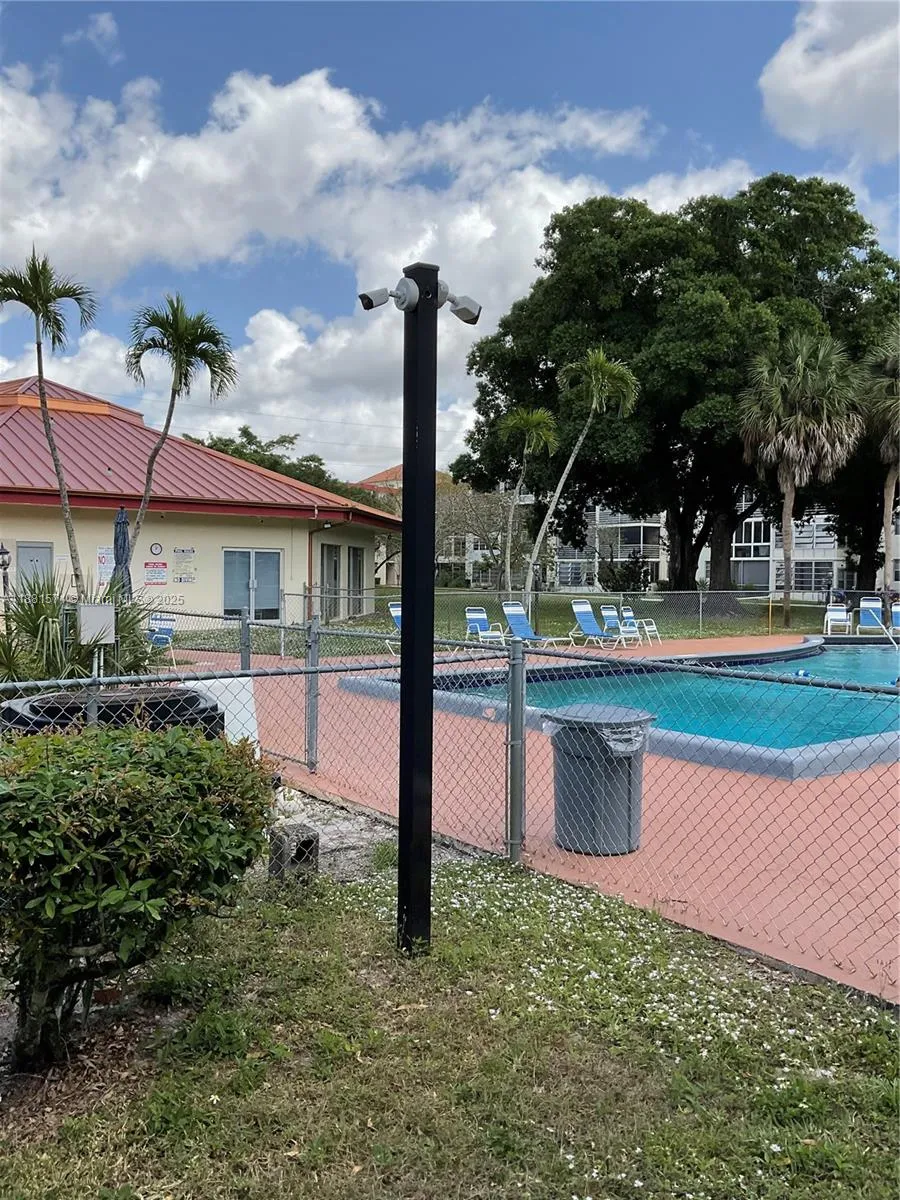 3001 Nw 48th Ave 440, Lauderdale Lakes, Florida 33, Lauderdale Lakes, Florida 33313, 1 Bedroom Bedrooms, ,1 BathroomBathrooms,Residential Lease,For Rent,3001 Nw 48th Ave 440, Lauderdale Lakes, Florida 33,A11881571