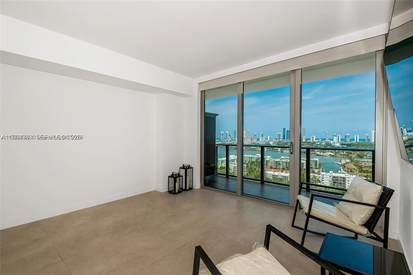 16385 Biscayne Blvd 2118, North Miami Beach, Flori, North Miami Beach, Florida 33160, 2 Bedrooms Bedrooms, ,2 BathroomsBathrooms,Residential,For Sale,16385 Biscayne Blvd 2118, North Miami Beach, Flori,A11864348