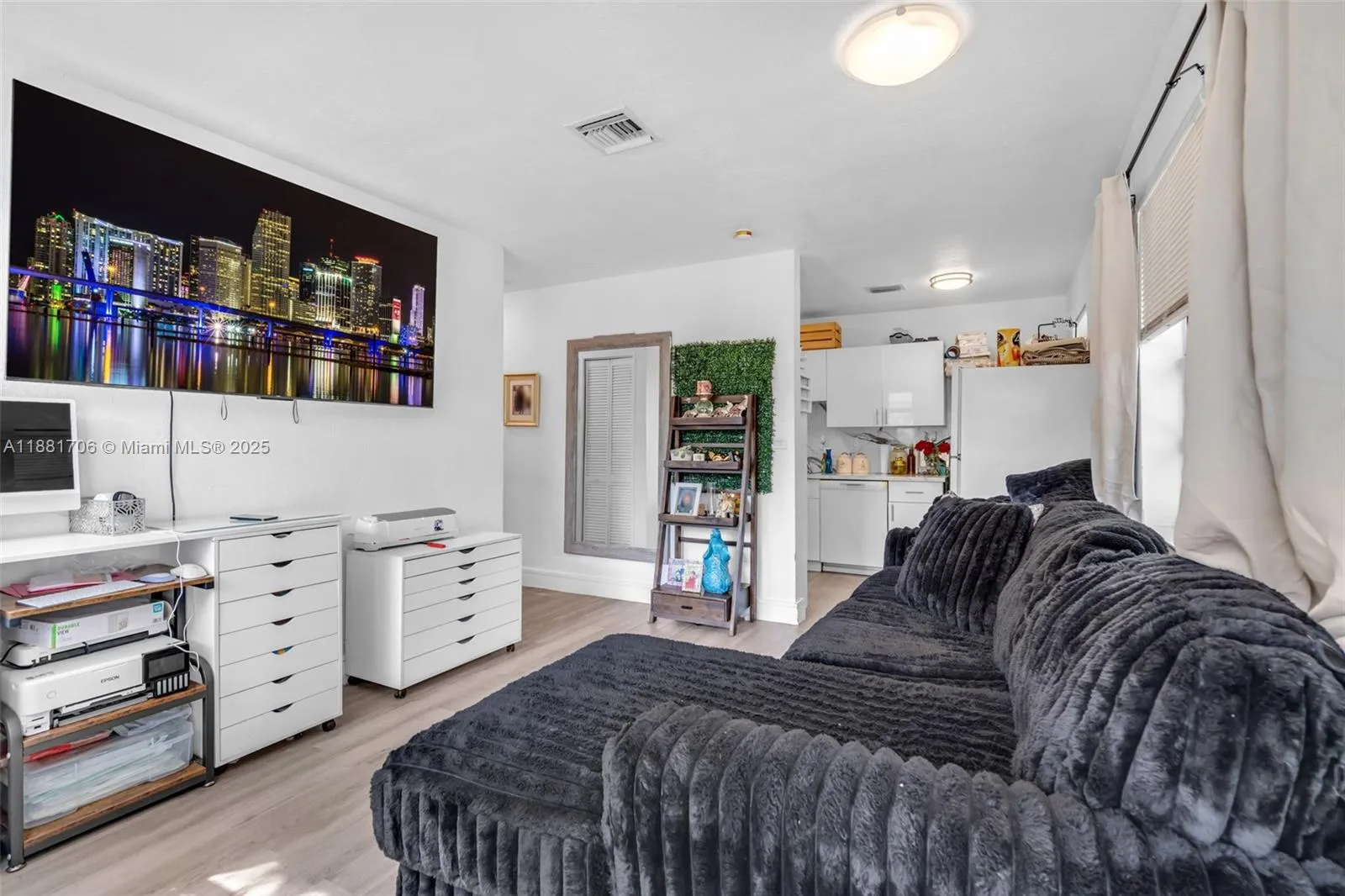 3380 Nw 8th Pl, Lauderhill, Florida 33311, Lauderhill, Florida 33311, ,Residential Income,For Sale,3380 Nw 8th Pl, Lauderhill, Florida 33311,A11881706