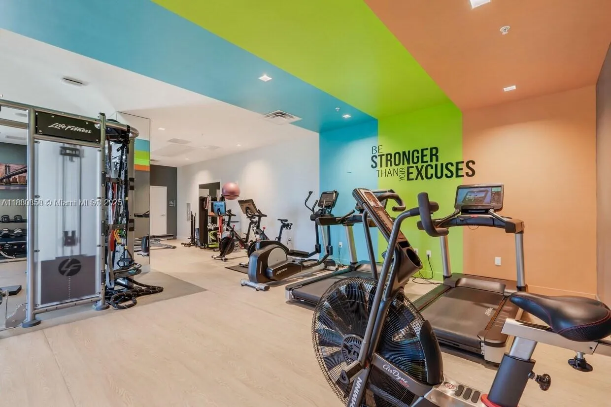 2820 Ne 214th St 1005, Aventura, Florida 33180, Aventura, Florida 33180, ,Commercial Sale,For Sale,2820 Ne 214th St 1005, Aventura, Florida 33180,A11880858