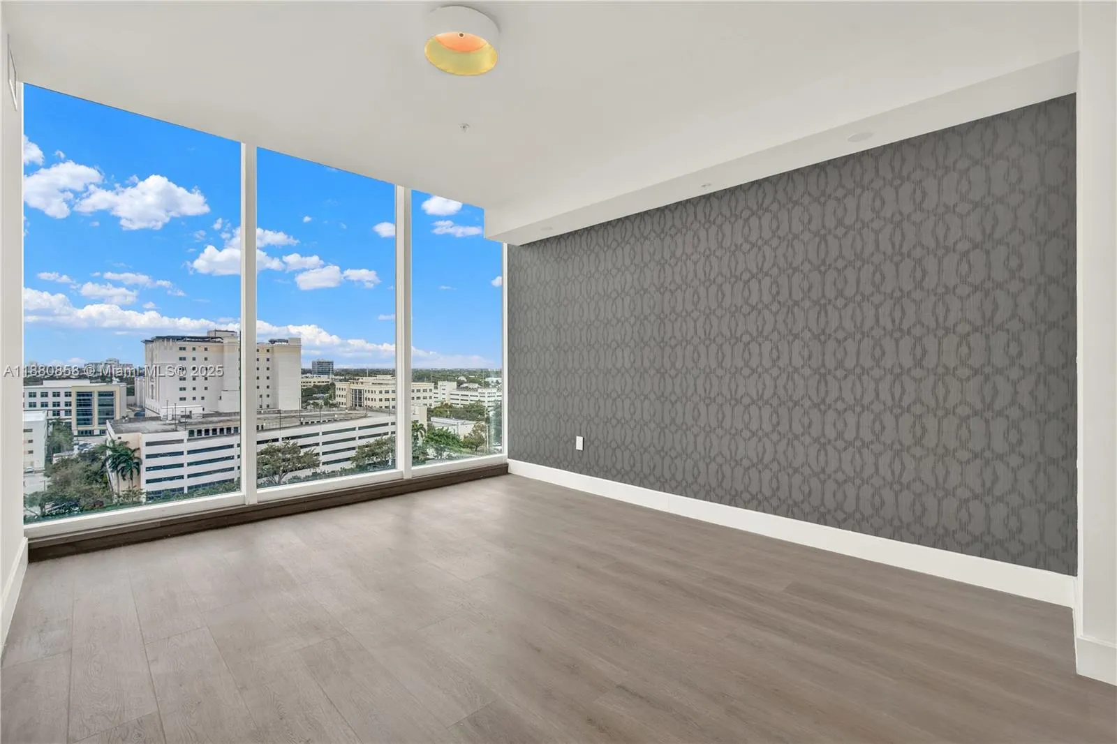 2820 Ne 214th St 1005, Aventura, Florida 33180, Aventura, Florida 33180, ,Commercial Sale,For Sale,2820 Ne 214th St 1005, Aventura, Florida 33180,A11880858