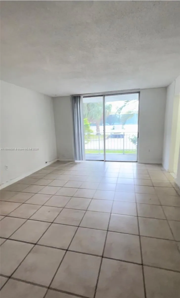498 Nw 165th St Rd D-101, Miami, Florida 33169, Miami, Florida 33169, 2 Bedrooms Bedrooms, ,2 BathroomsBathrooms,Residential,For Sale,498 Nw 165th St Rd D-101, Miami, Florida 33169,A11866606