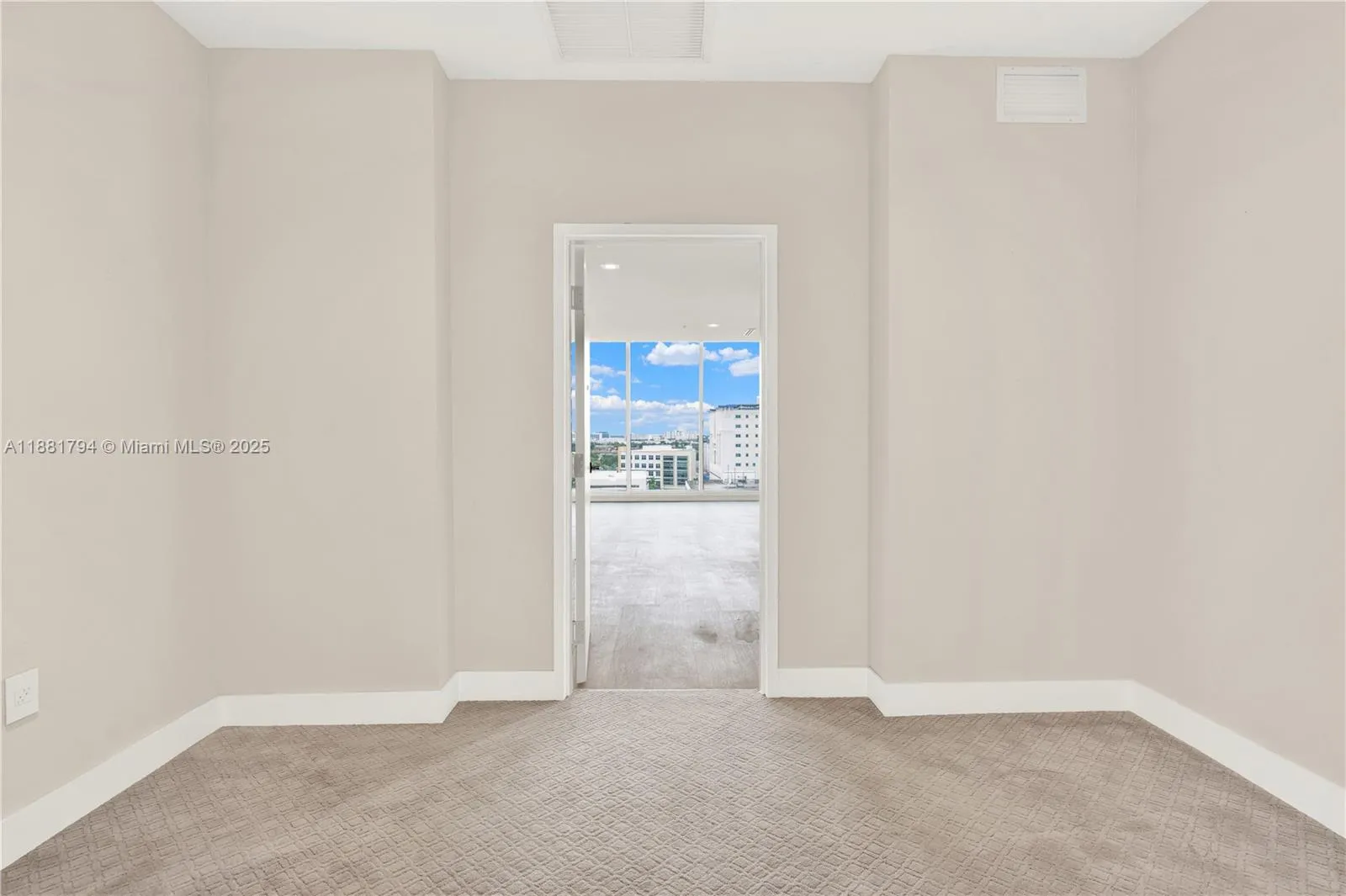 2820 Ne 214th St 1005, Aventura, Florida 33180, Aventura, Florida 33180, ,Commercial Lease,For Rent,2820 Ne 214th St 1005, Aventura, Florida 33180,A11881794