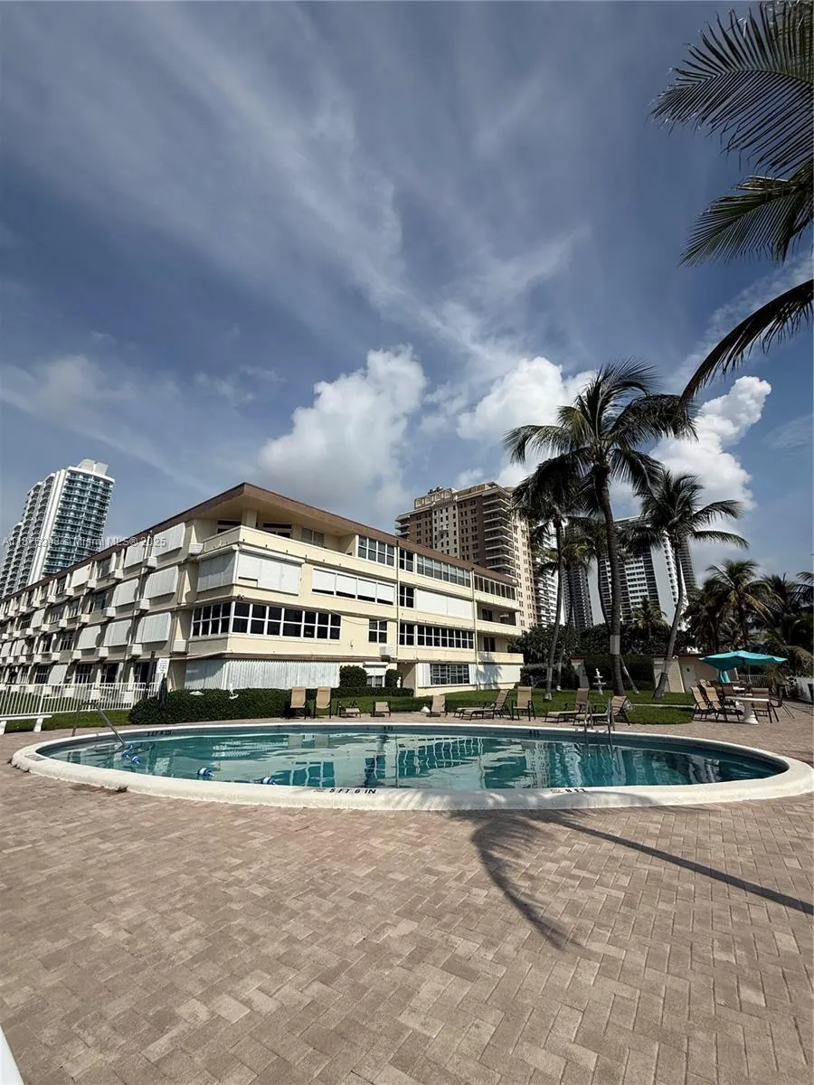 1936 S Ocean Dr 4c, Hallandale Beach, Florida 3300, Hallandale Beach, Florida 33009, 1 Bedroom Bedrooms, ,1 BathroomBathrooms,Residential,For Sale,1936 S Ocean Dr 4c, Hallandale Beach, Florida 3300,A11876208
