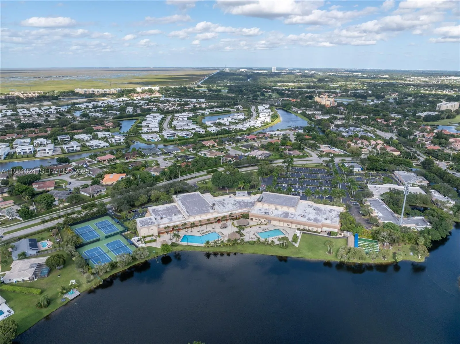 16273 Laurel Dr 7, Weston, Florida 33326, Weston, Florida 33326, 2 Bedrooms Bedrooms, ,2 BathroomsBathrooms,Residential,For Sale,16273 Laurel Dr 7, Weston, Florida 33326,A11881324