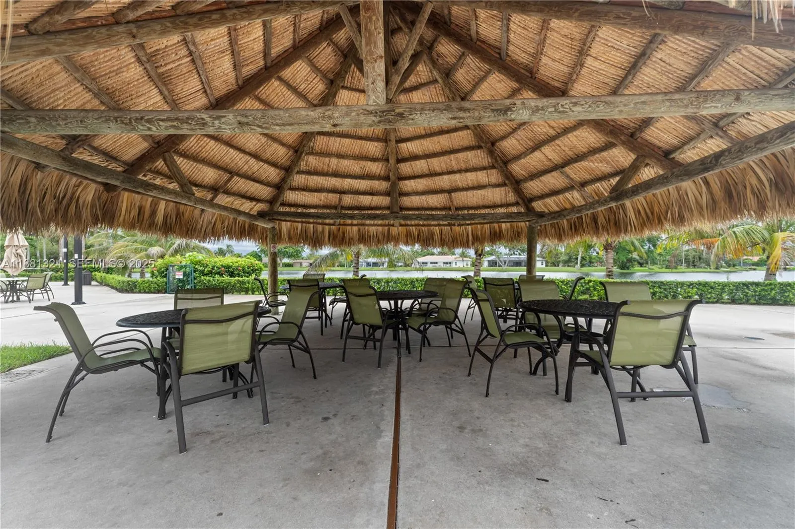 16273 Laurel Dr 7, Weston, Florida 33326, Weston, Florida 33326, 2 Bedrooms Bedrooms, ,2 BathroomsBathrooms,Residential,For Sale,16273 Laurel Dr 7, Weston, Florida 33326,A11881324